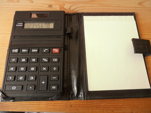 Taschenrechner mittelgroß