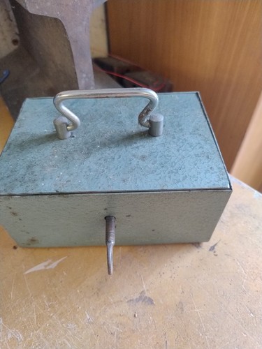 Geldkassette metall grün - geldkassette,
