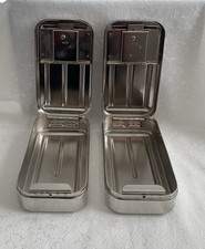 Zwei Geldbomben Geldkassetten